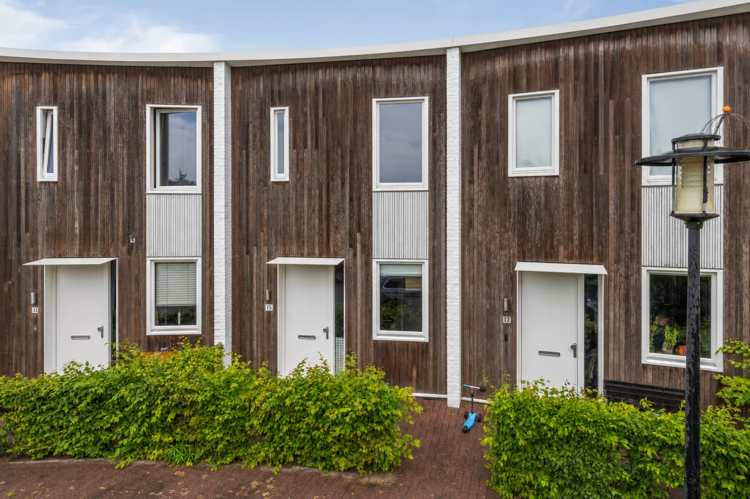 Tussenwoning (hofjeswoning) Roelandshof 15 in Breda