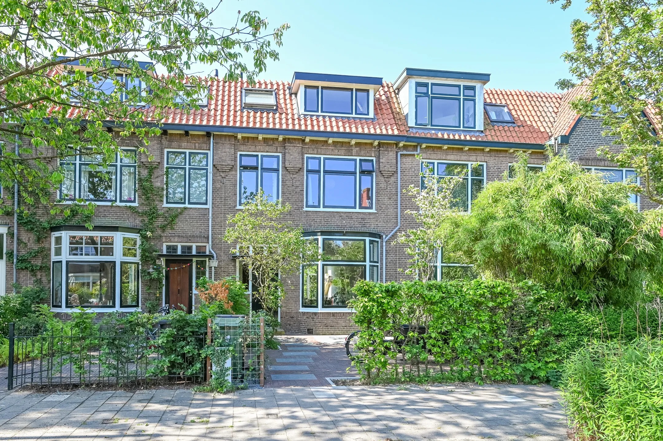 Tussenwoning Emmalaan 23 in Haarlem