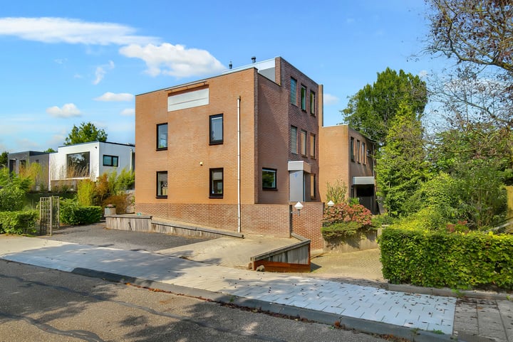 Eengezinswoning, vrijstaande woning Planetenveld 9 in Zeewolde