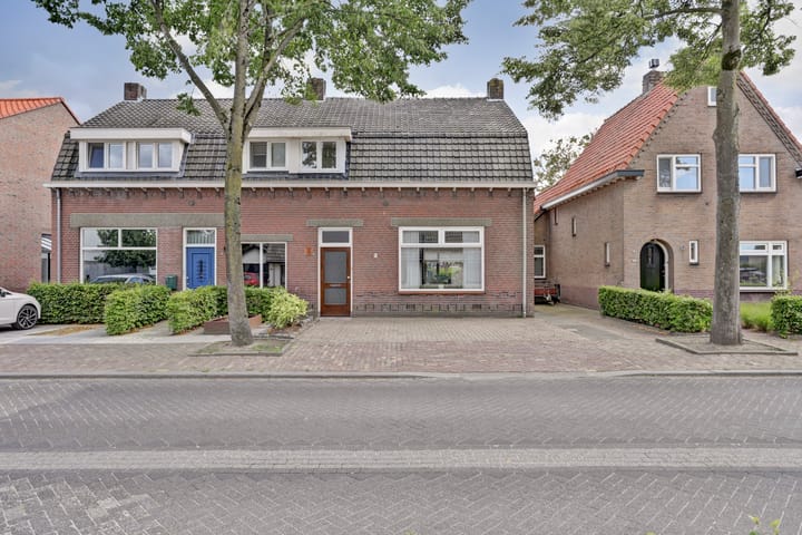 Eengezinswoning, 2-onder-1-kapwoning Goedentijd 50 in Alphen