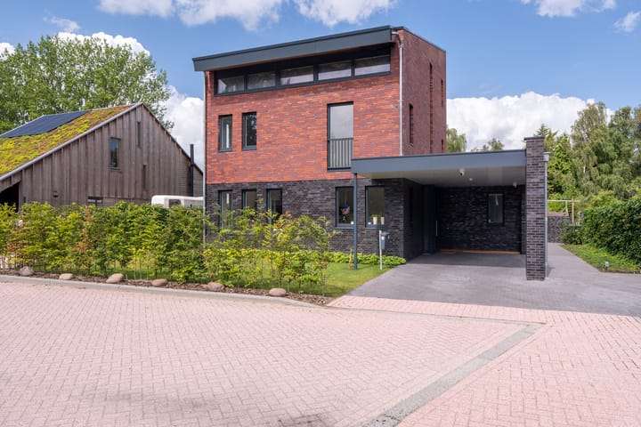 Villa, vrijstaande woning Warmoltslaan 18 Haren Gn