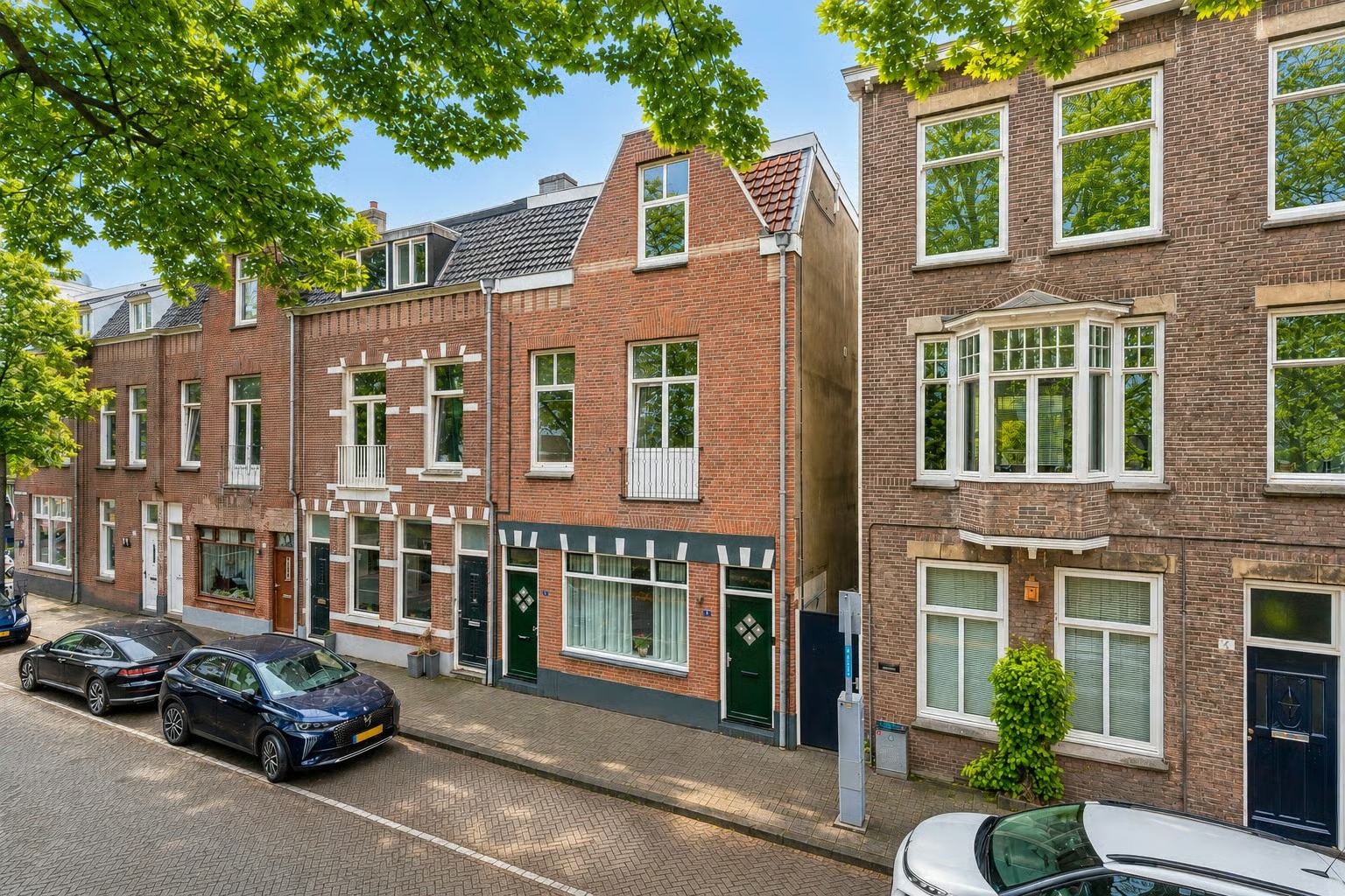 Hoekwoning Generaal van Hamsingel 8 in Breda