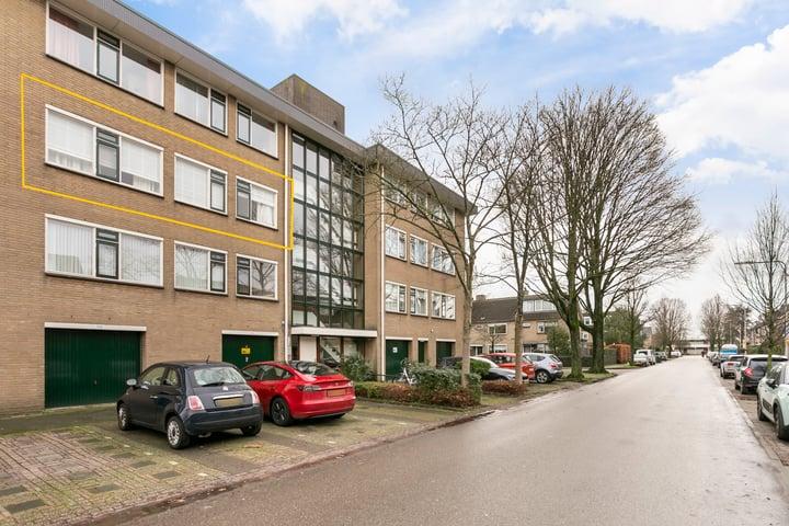 Portiekflat Rozeveldlaan 16 Wassenaar