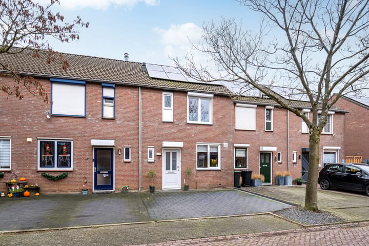 Tussenwoning De Vriestraat 5 in Amstenrade