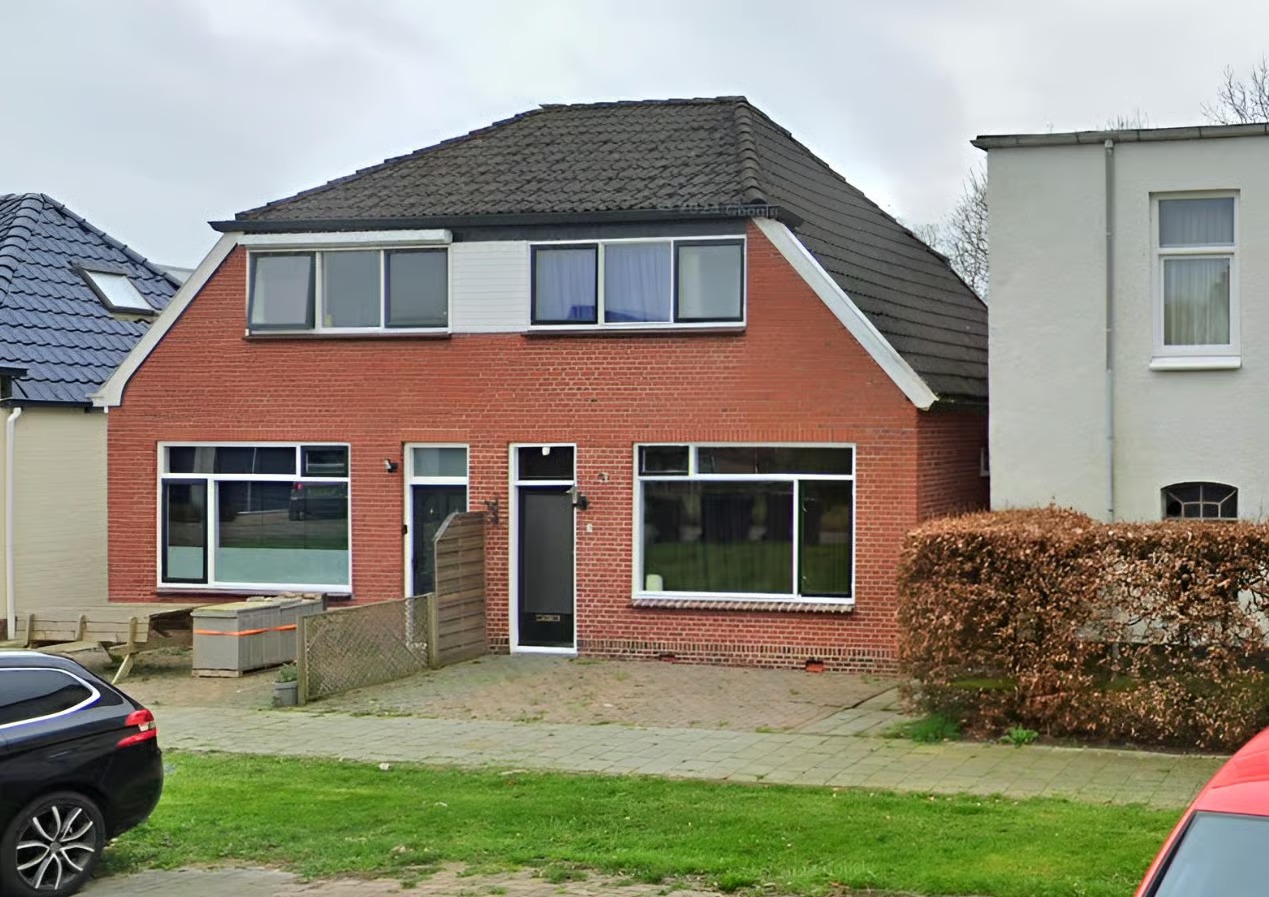 Halfvrijstaande woning Trambaan 1 in Farmsum