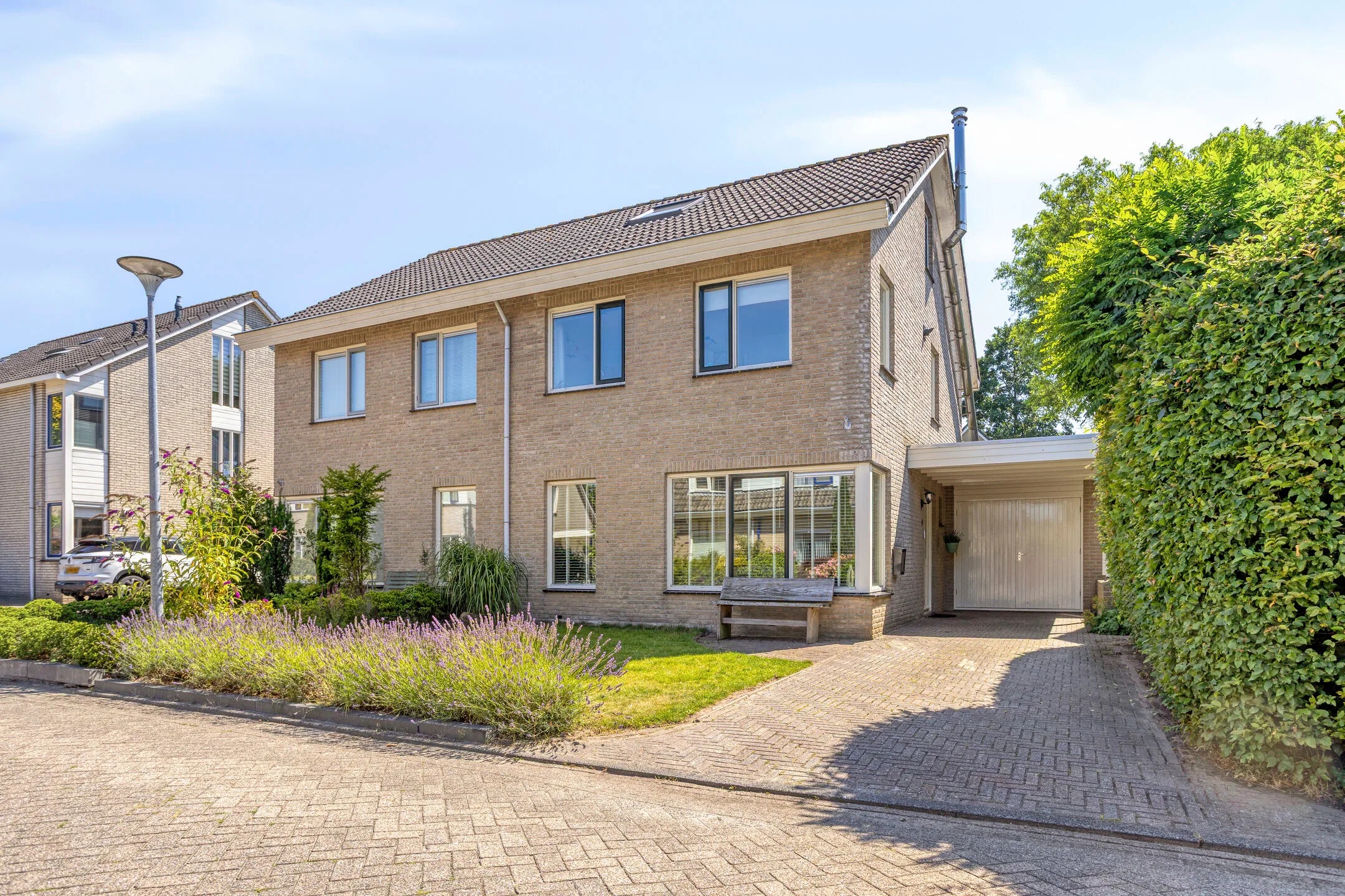 2-onder-1-kapwoning Eendmesschen 8 in Assen