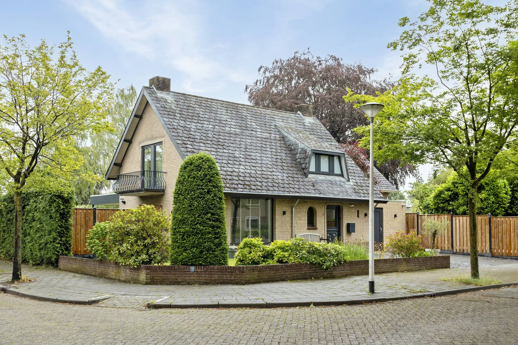 Geschakelde woning Bremlaan 1 Valkenswaard