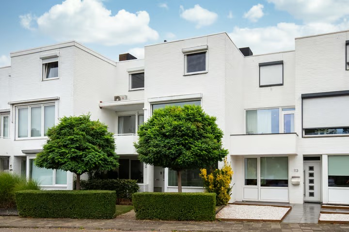 Geschakelde woning Ovidiusstraat 111 in Heerlen