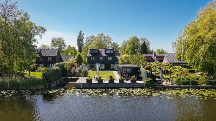 Vrijstaande woning Kloevelaan 27 in Giessenburg