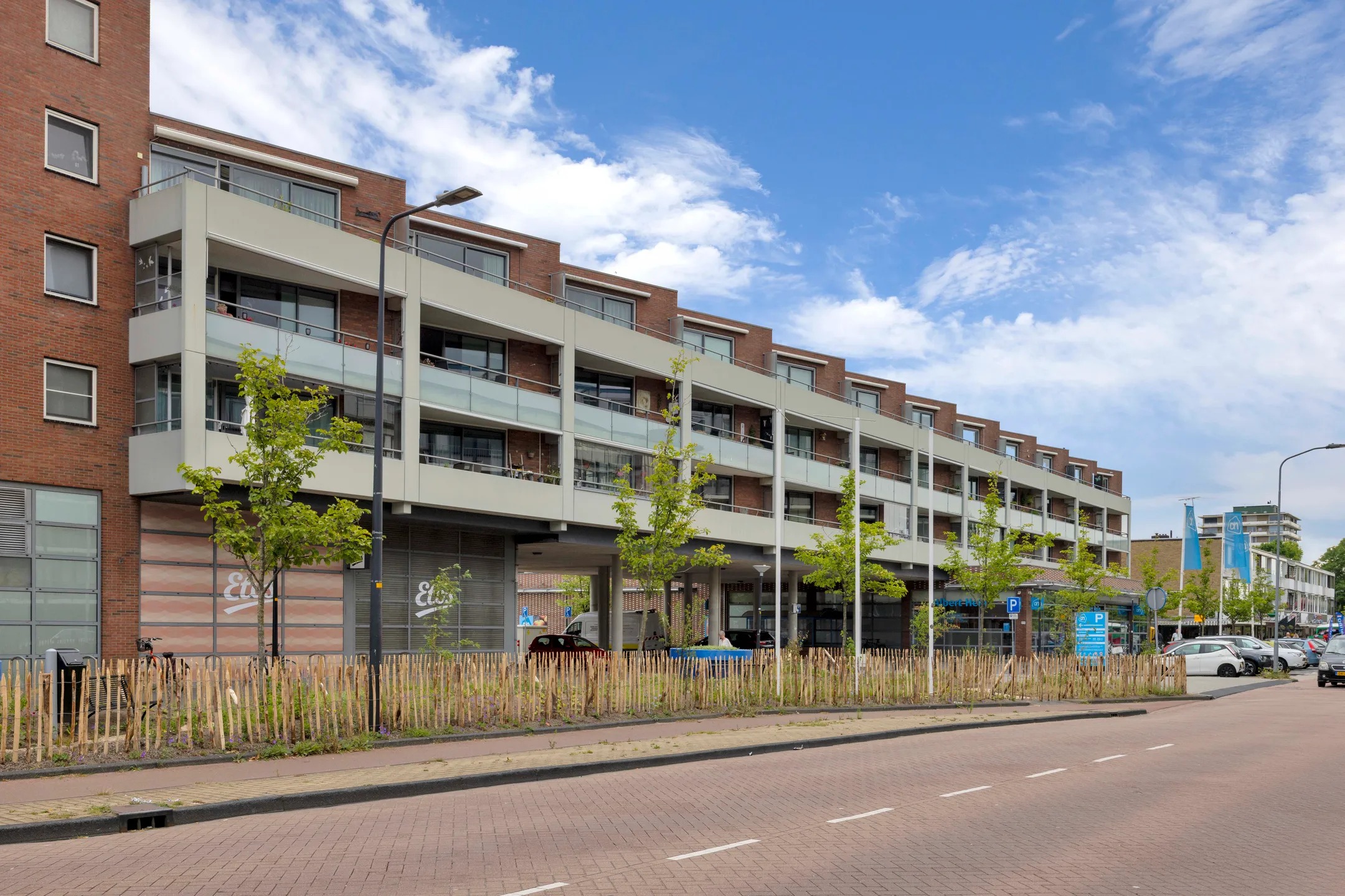 Galerijflat Mesdaglaan 191 in Maassluis