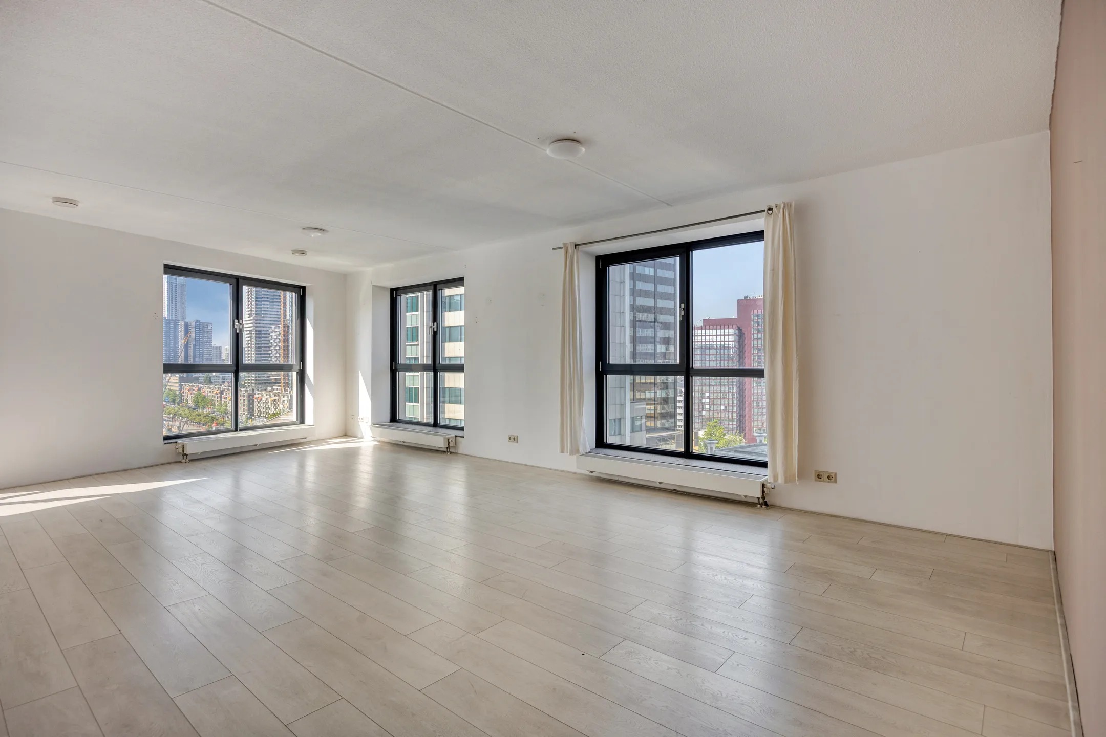 Portiekflat Vissersdijk 95 Rotterdam