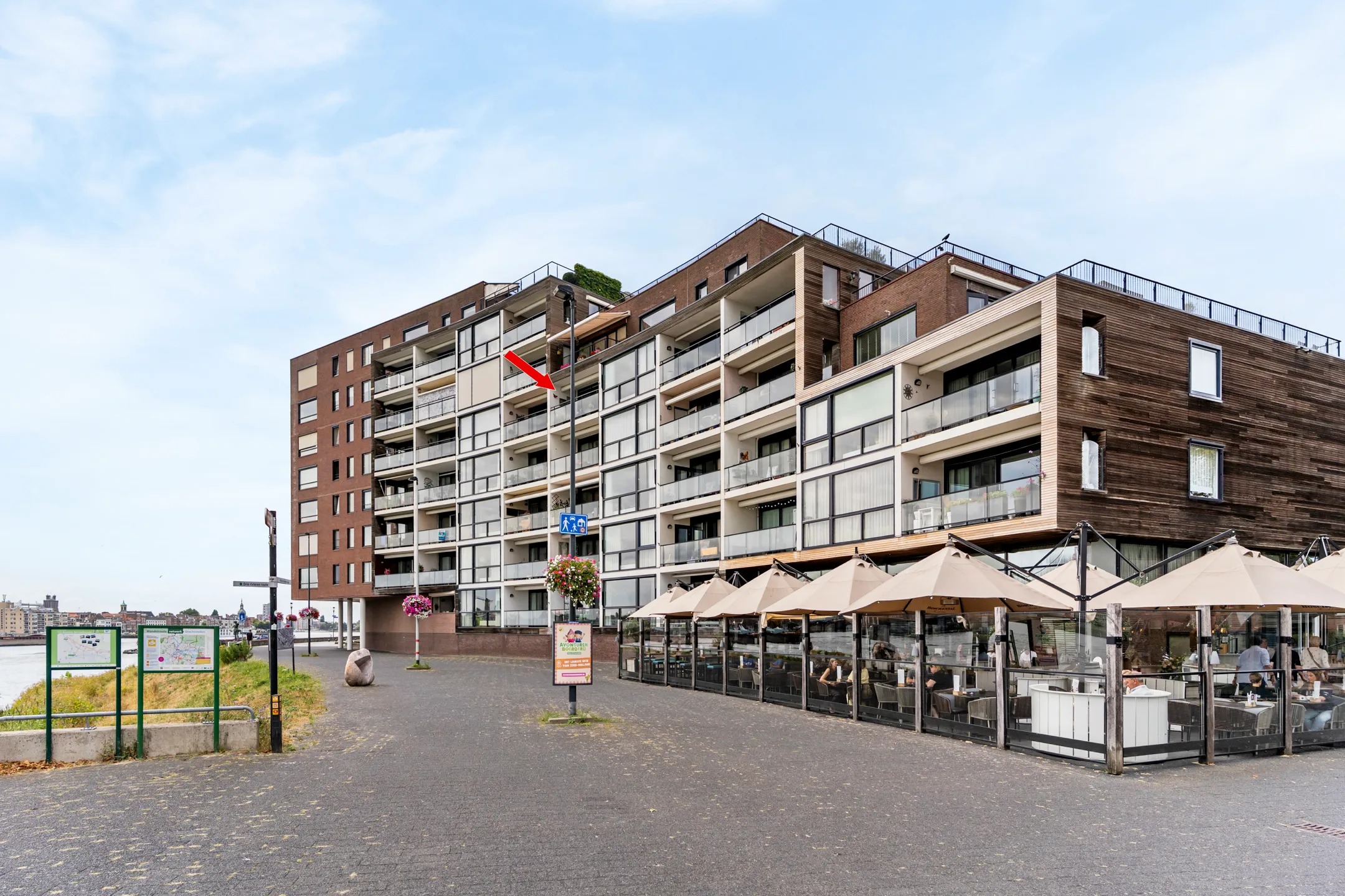 Portiekflat Veerdam 89 in Papendrecht