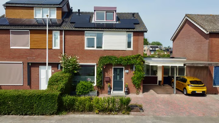 Geschakelde 2-onder-1-kapwoning Boraxstraat 147 Groningen