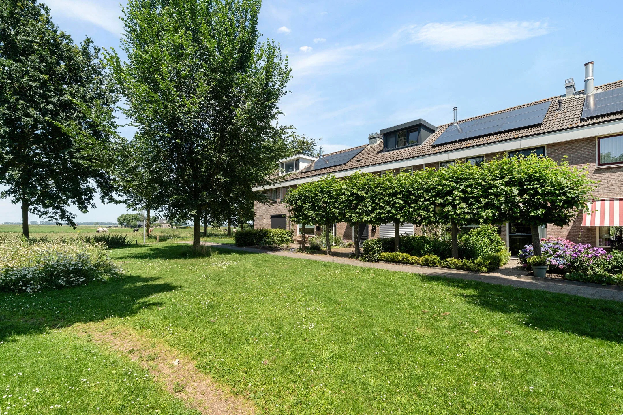 Tussenwoning IJsselmeerweg 34 in Elburg
