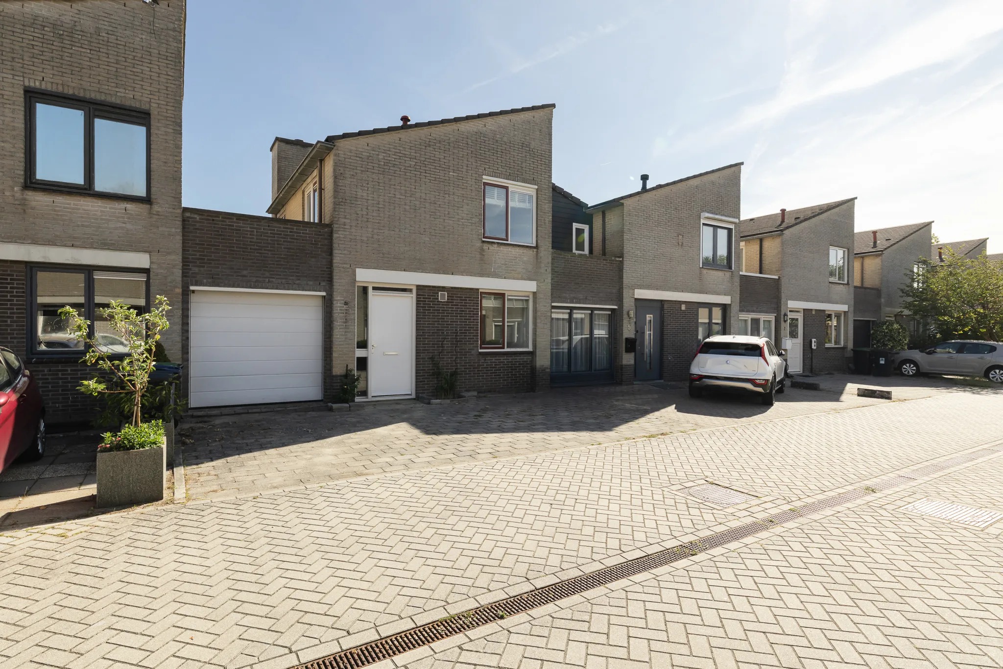 Geschakelde woning J.M. van der Meijstraat 3 Almere