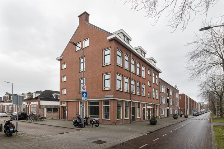 Benedenwoning Lange Hilleweg 60 in Rotterdam