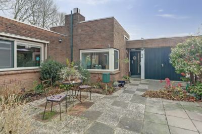 Geschakelde woning Eikenhorst 3 in Rockanje