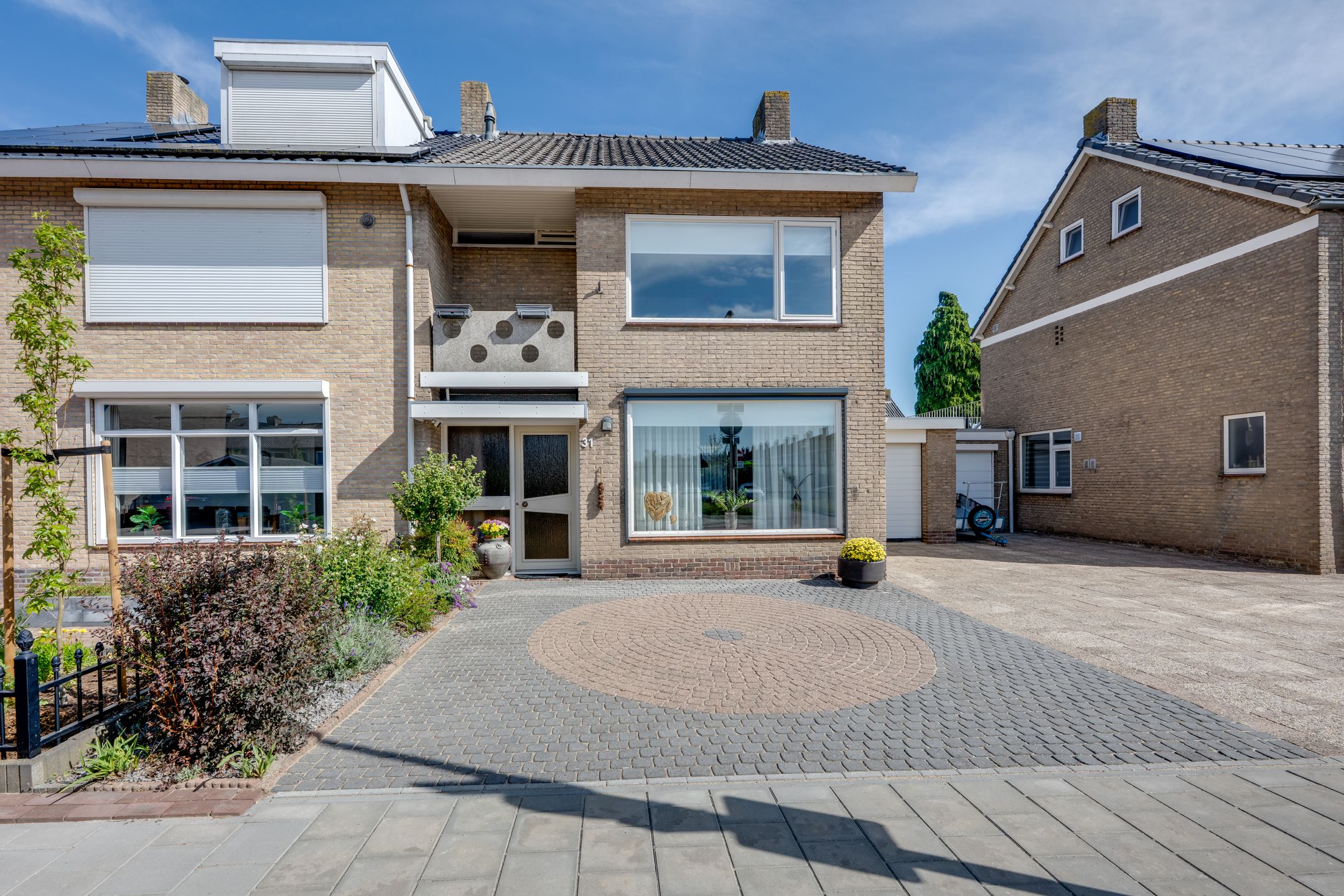 Eengezinswoning, 2-onder-1-kapwoning Frederik van Eedenstraat 31 in Etten-Leur