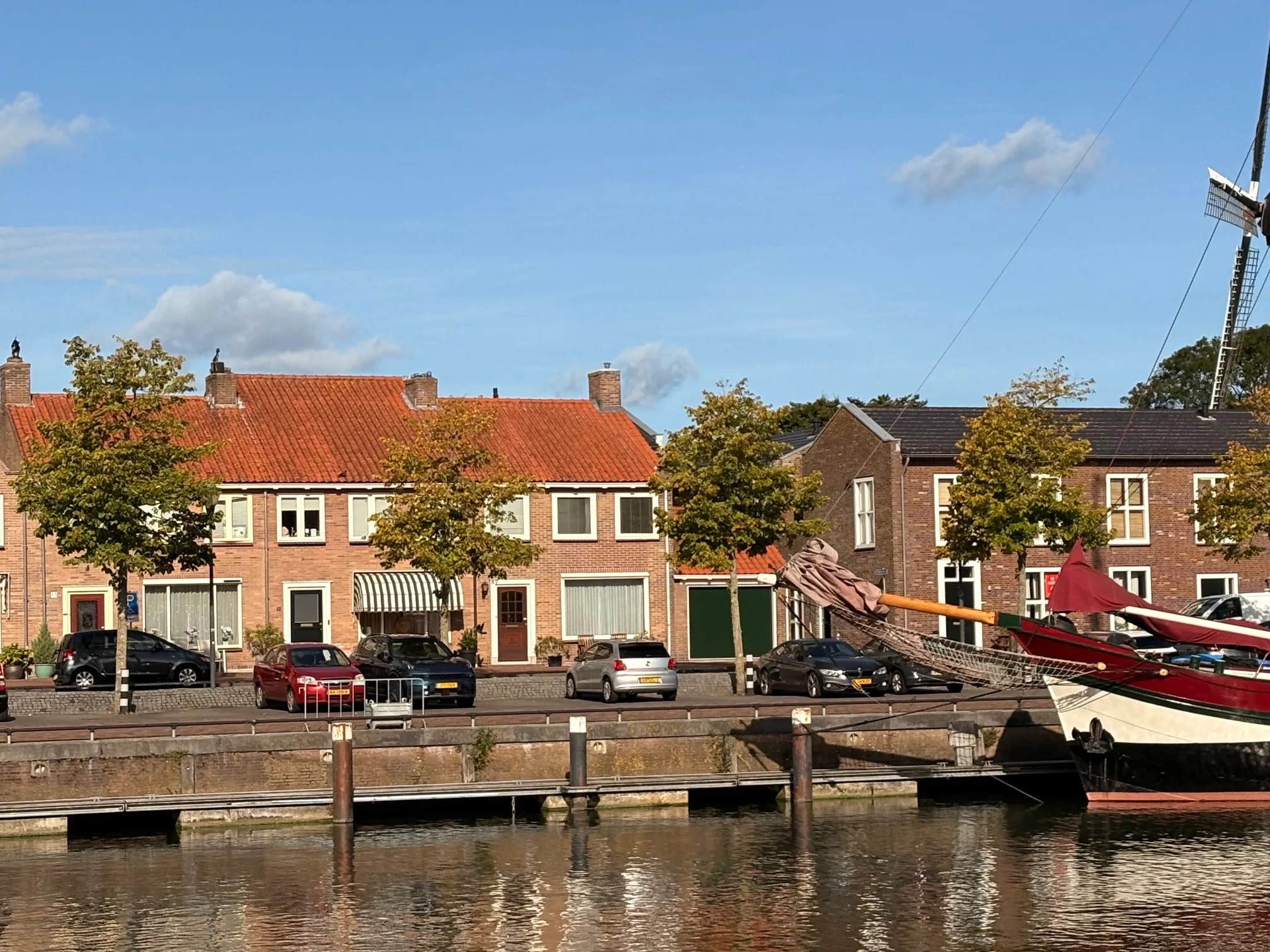 Hoekwoning Westzanddijk 57 Hellevoetsluis