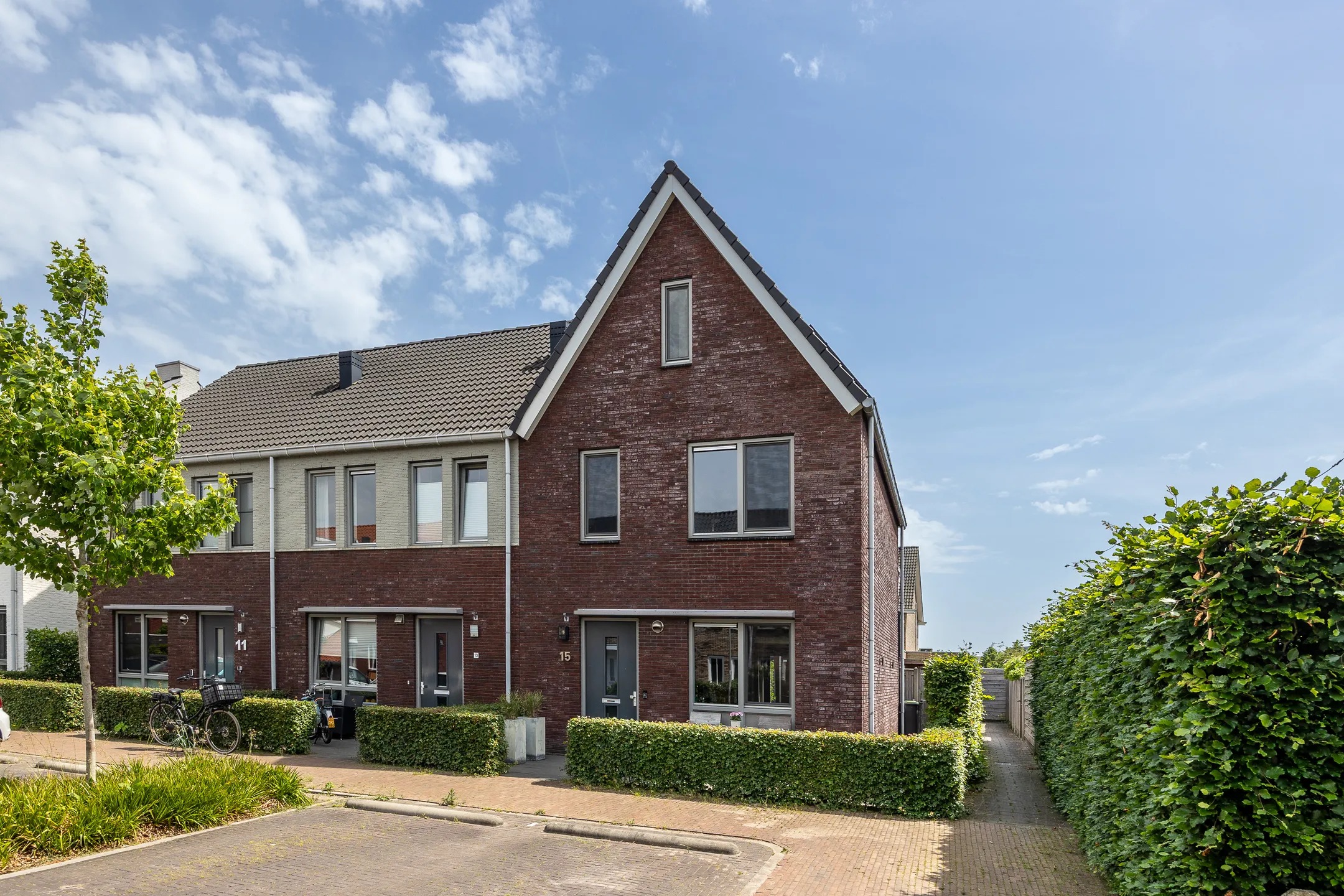 Hoekwoning Weidehoek 15 in Achterveld
