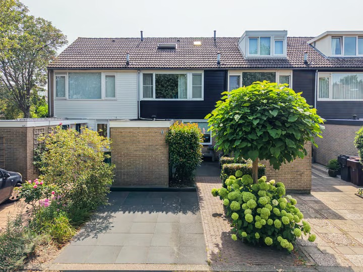 Tussenwoning Korenbloem 43 Leiden