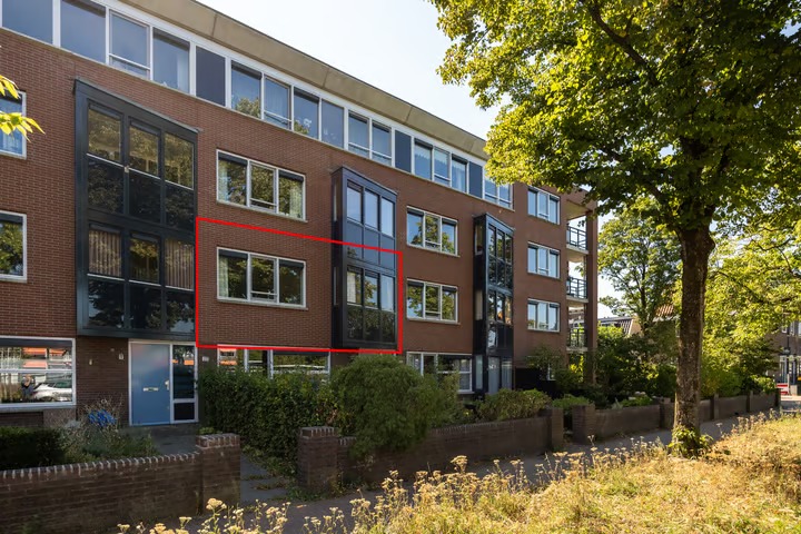 Portiekflat Paulus Borstraat 63 in Amersfoort