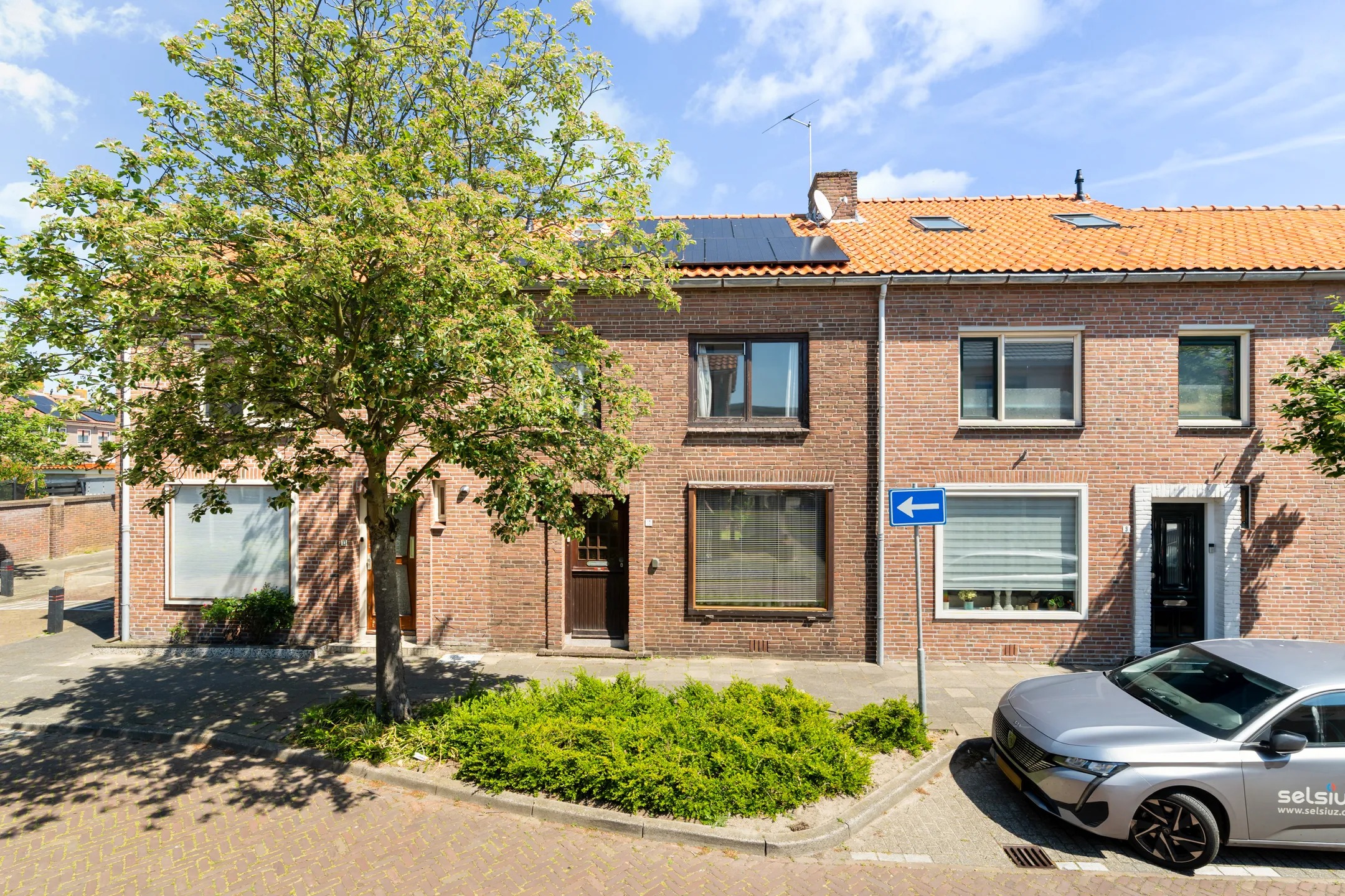 Tussenwoning Ahornstraat 11 in Monster