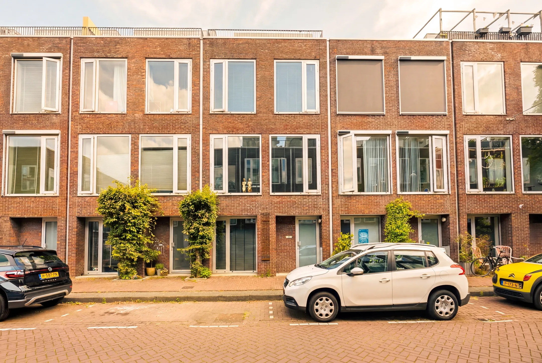 Tussenwoning C.J.K. van Aalststraat 82 in Amsterdam
