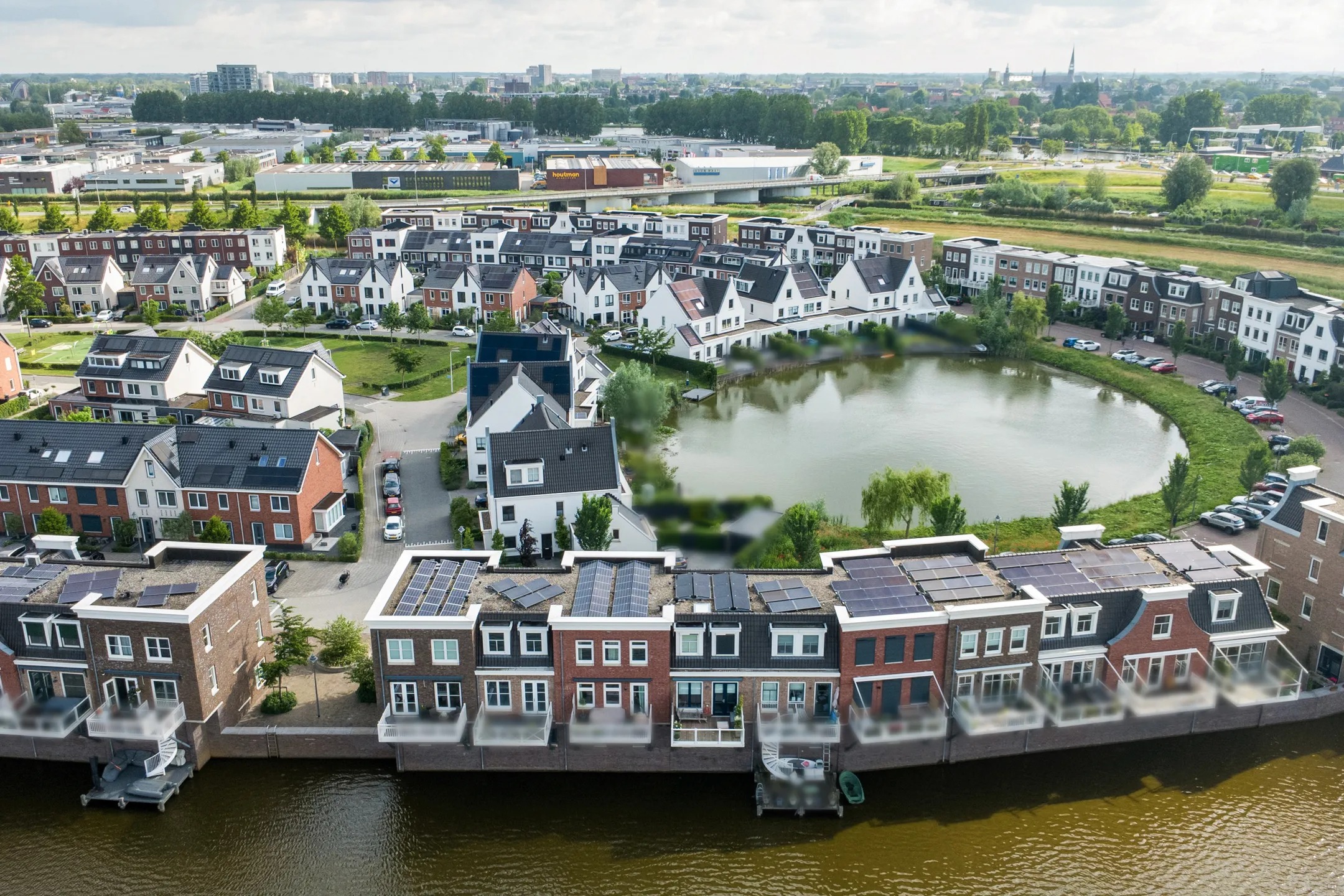Tussenwoning IJsseloogwal 75 in Gouda