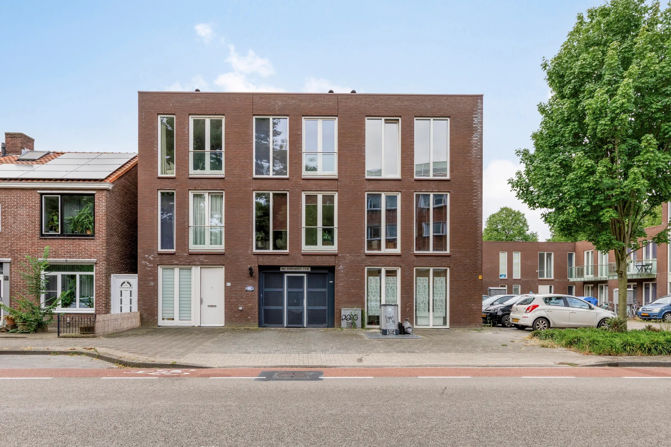Portiekflat Blaarthemseweg 85 J in Eindhoven