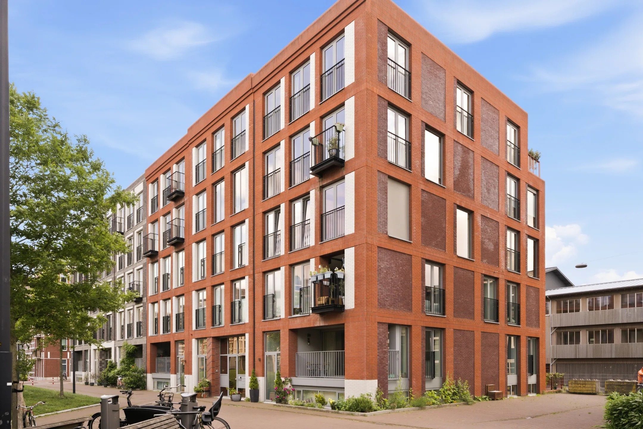 Dubbel benedenhuis Memeleiland 91 in Amsterdam