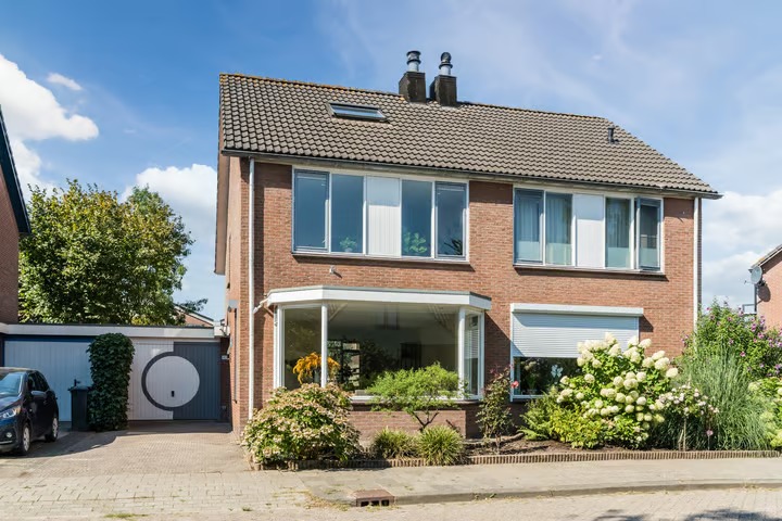 2-onder-1-kapwoning Pinksterbloem 40 in Culemborg