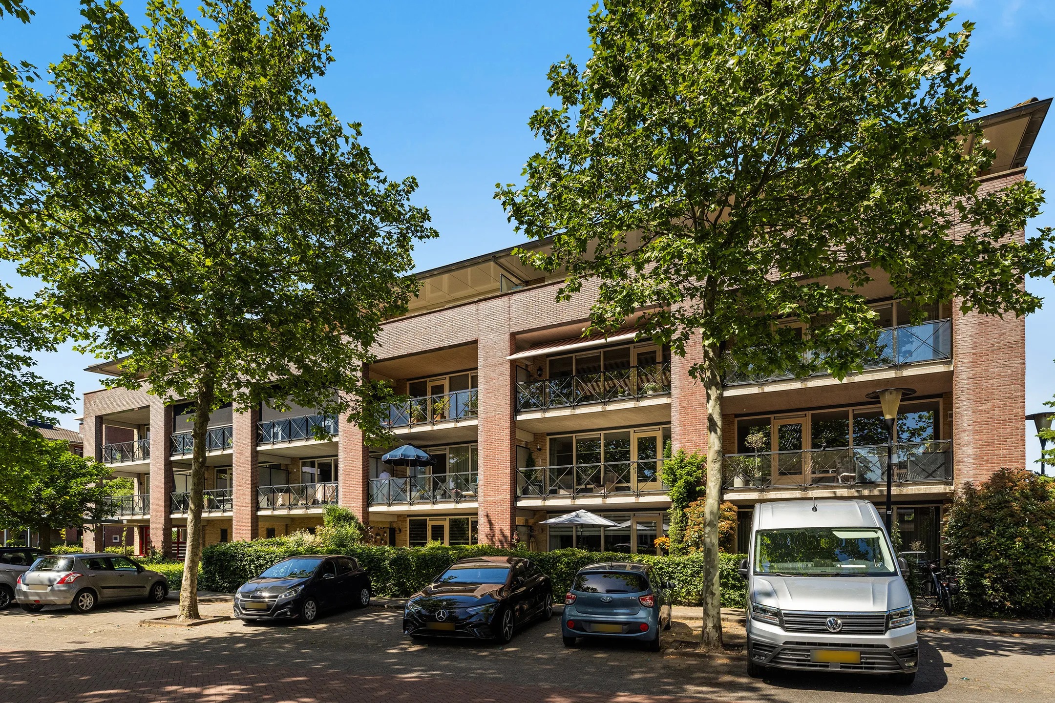 Galerijflat Vrijenburglaan 125 in Barendrecht