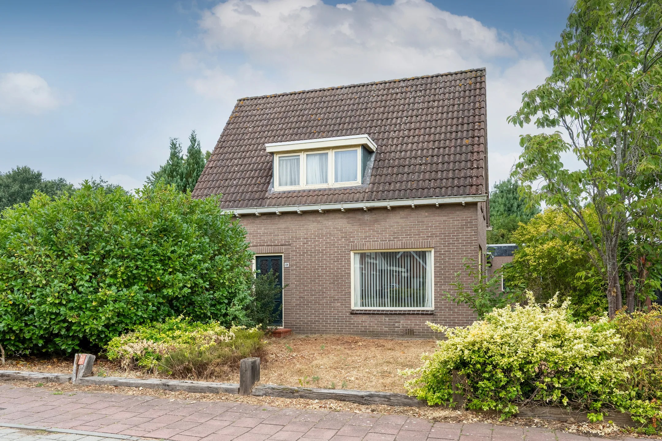 Vrijstaande woning Boslaan 128 in Emmen