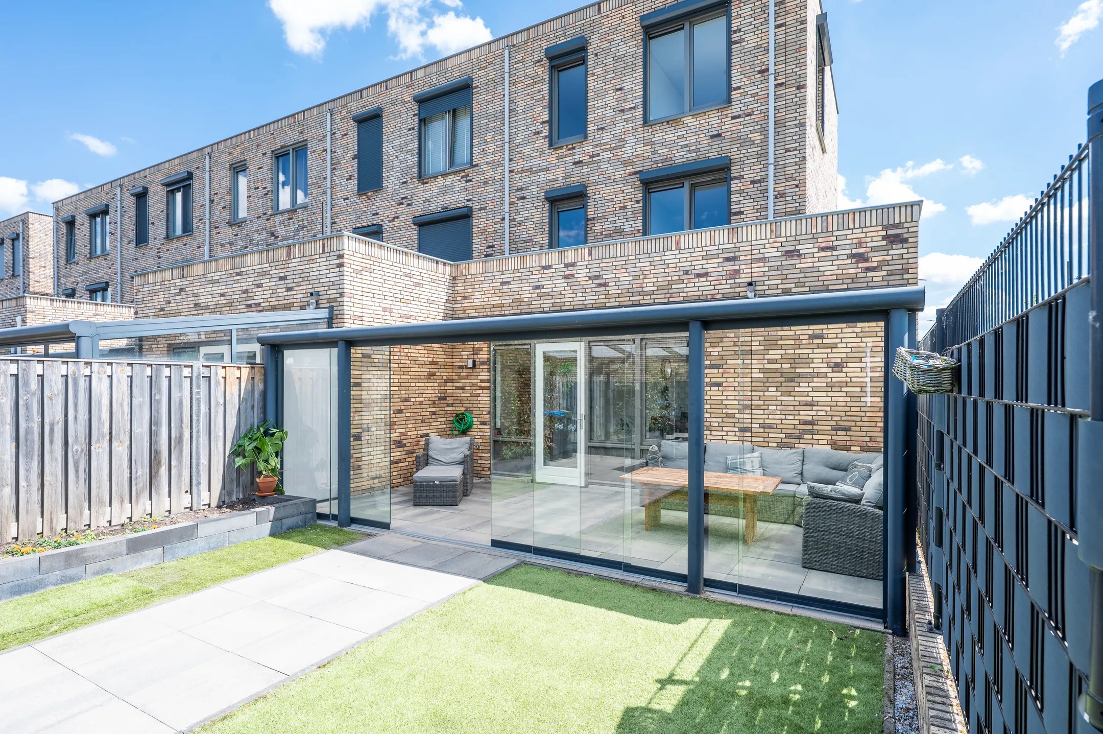 Hoekwoning Landgraaf 49 in Eindhoven