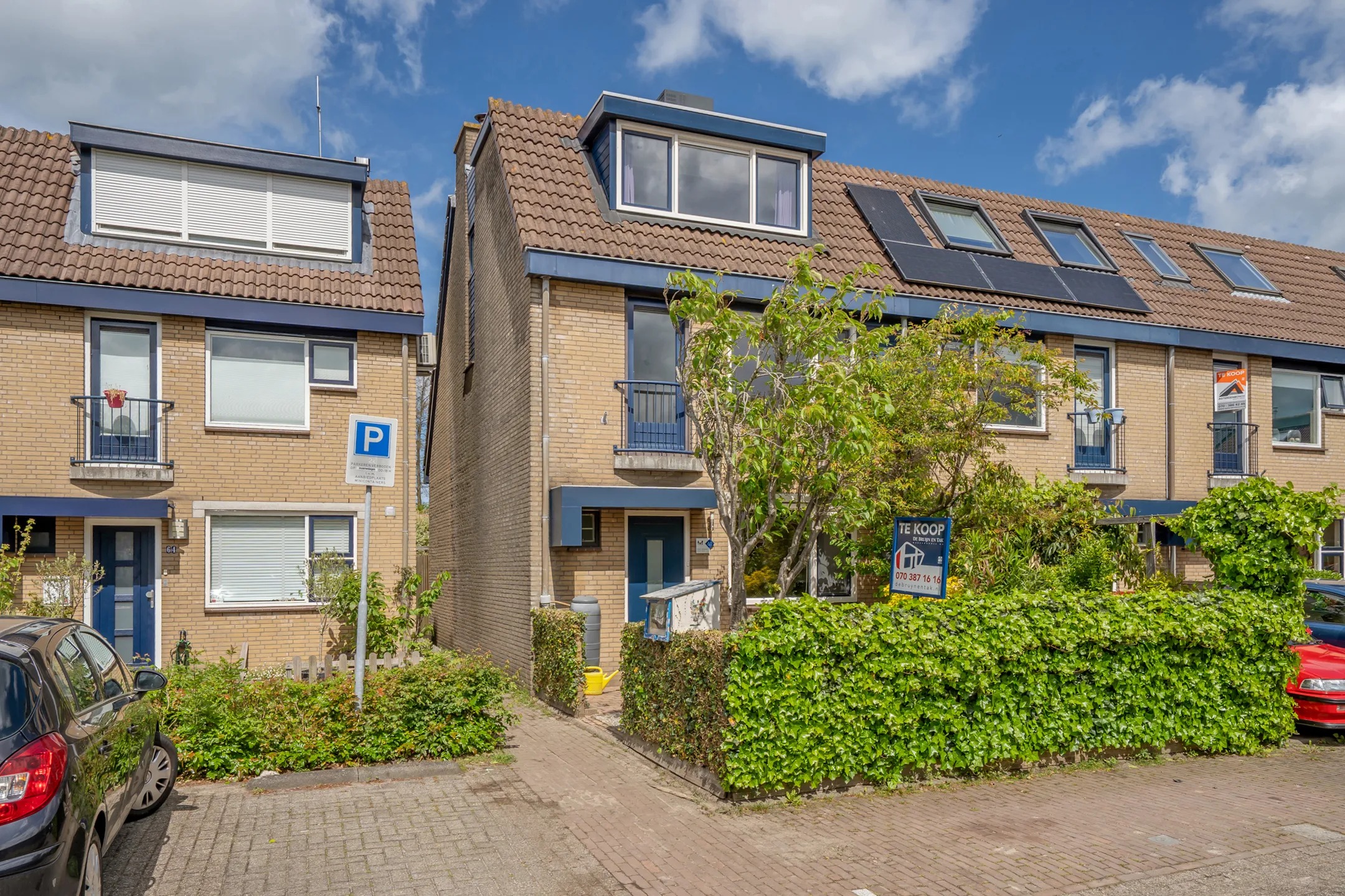 Hoekwoning Hooikamp 62 in Leidschendam
