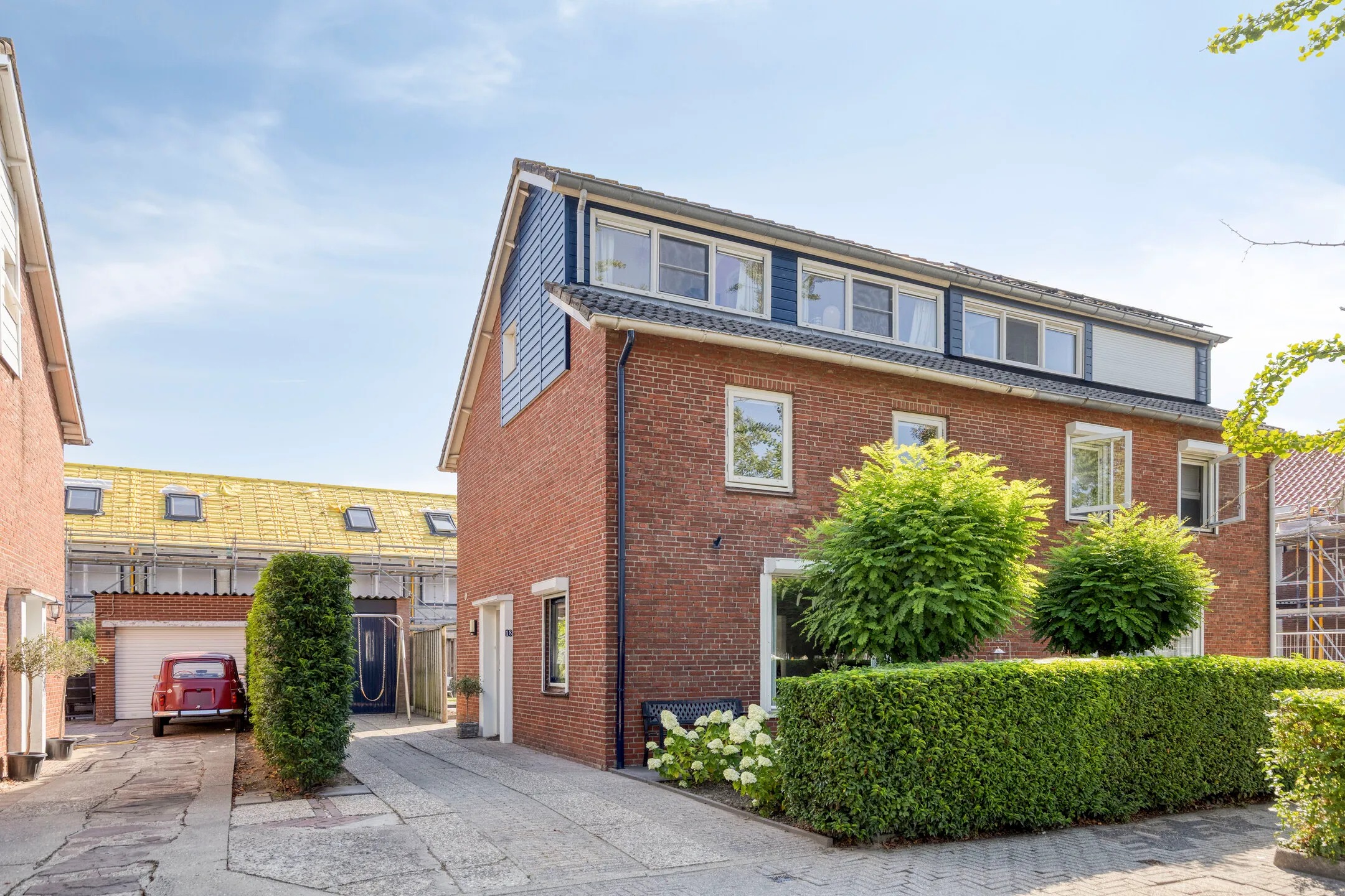 Hoekwoning Koningin Wilhelminastraat 18 in Tholen