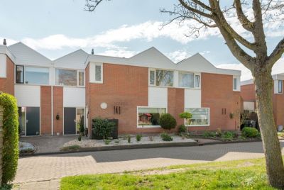 Eengezinswoning, tussenwoning Tichelwurk 2 in Franeker
