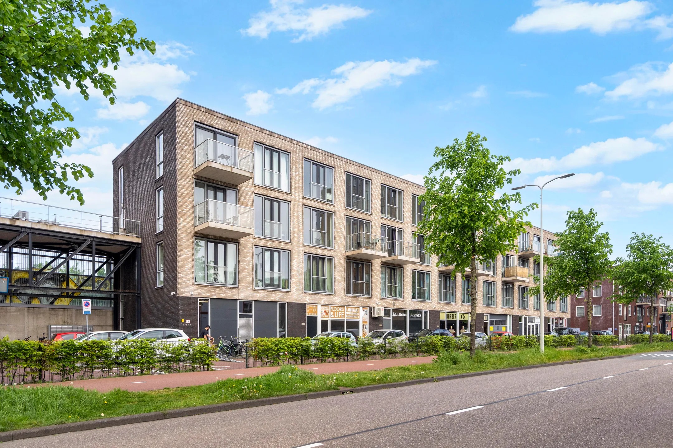 Tussenverdieping Waldorpstraat 295 A in Den Haag