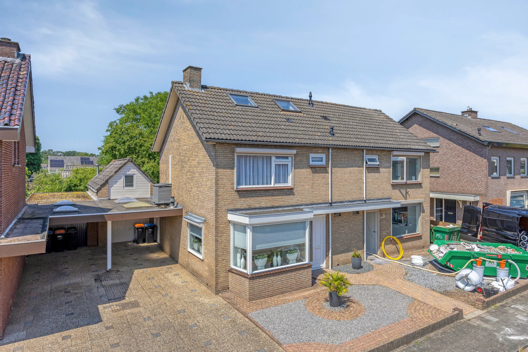 Geschakelde 2-onder-1-kapwoning Dijkstraat 3 in Weurt