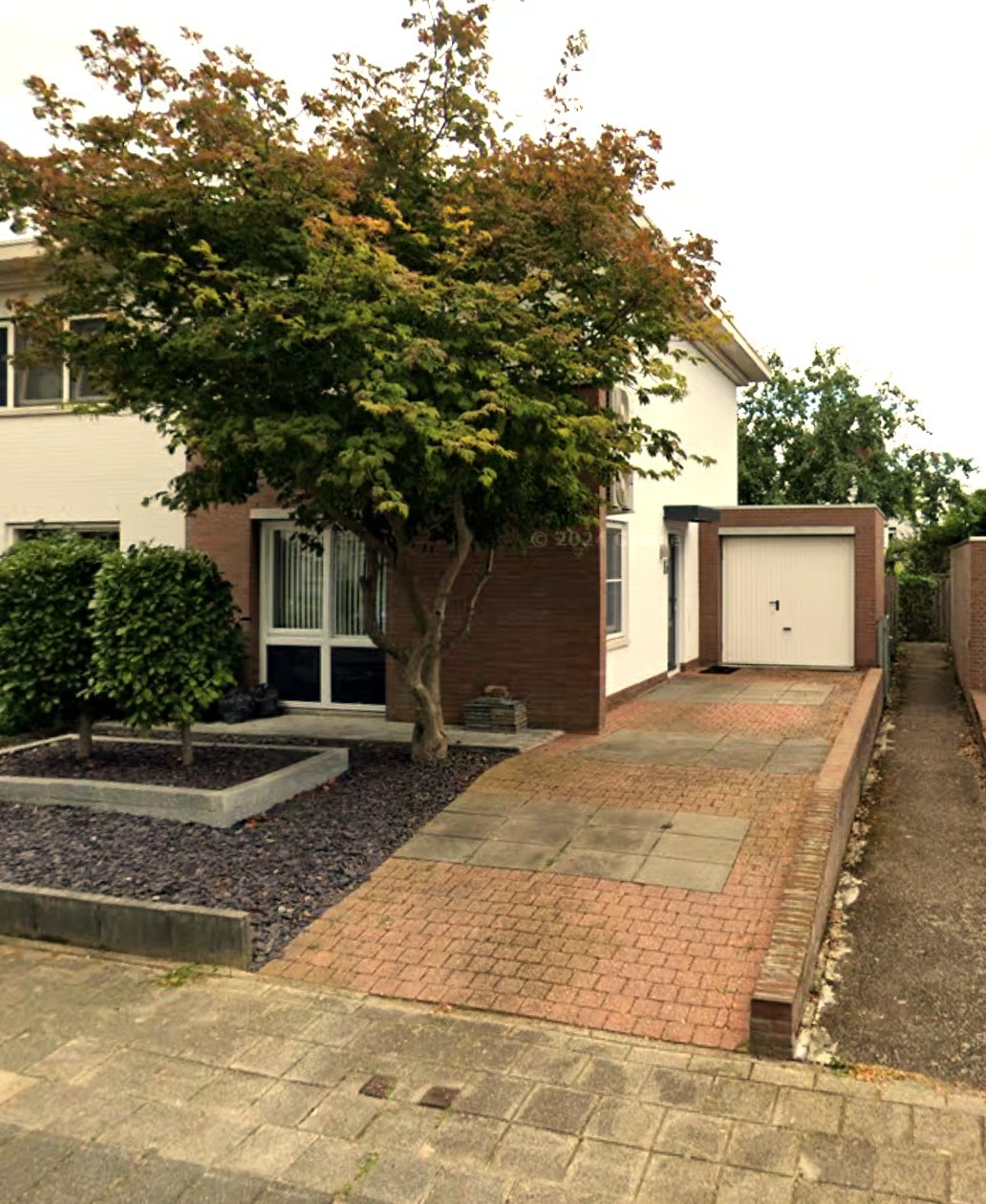 Hoekwoning IJsselmondestraat 22 in Sittard