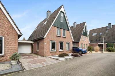 Vrijstaande woning Schoolstraat 136 in Papendrecht