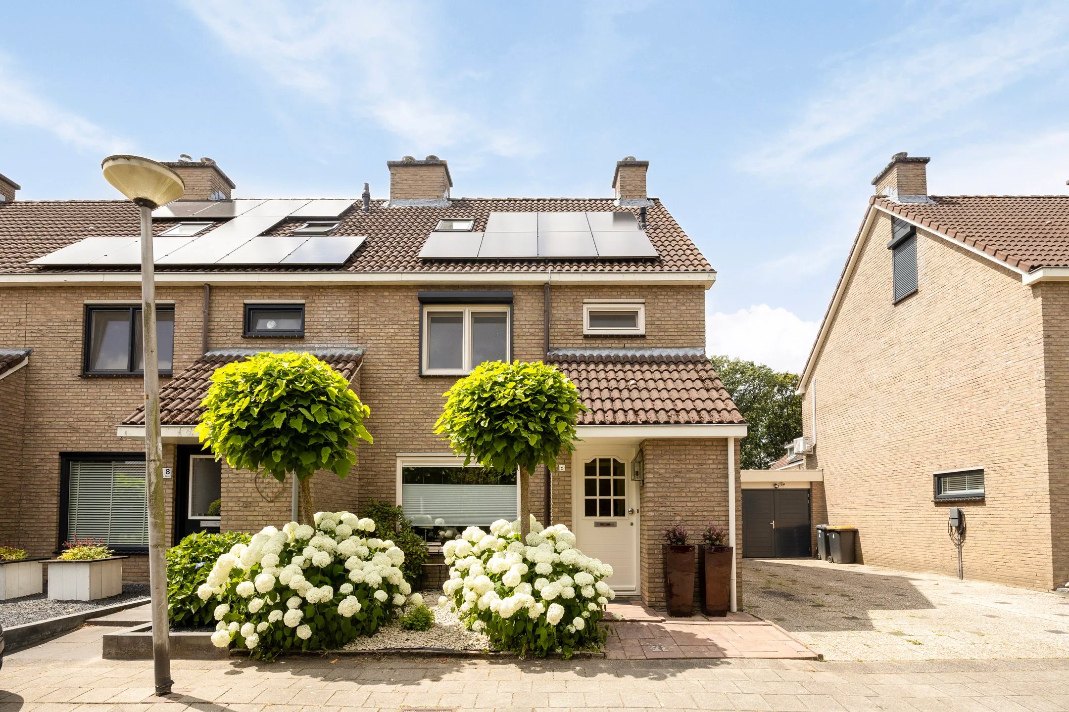 Hoekwoning Haydnstraat 6 in Losser