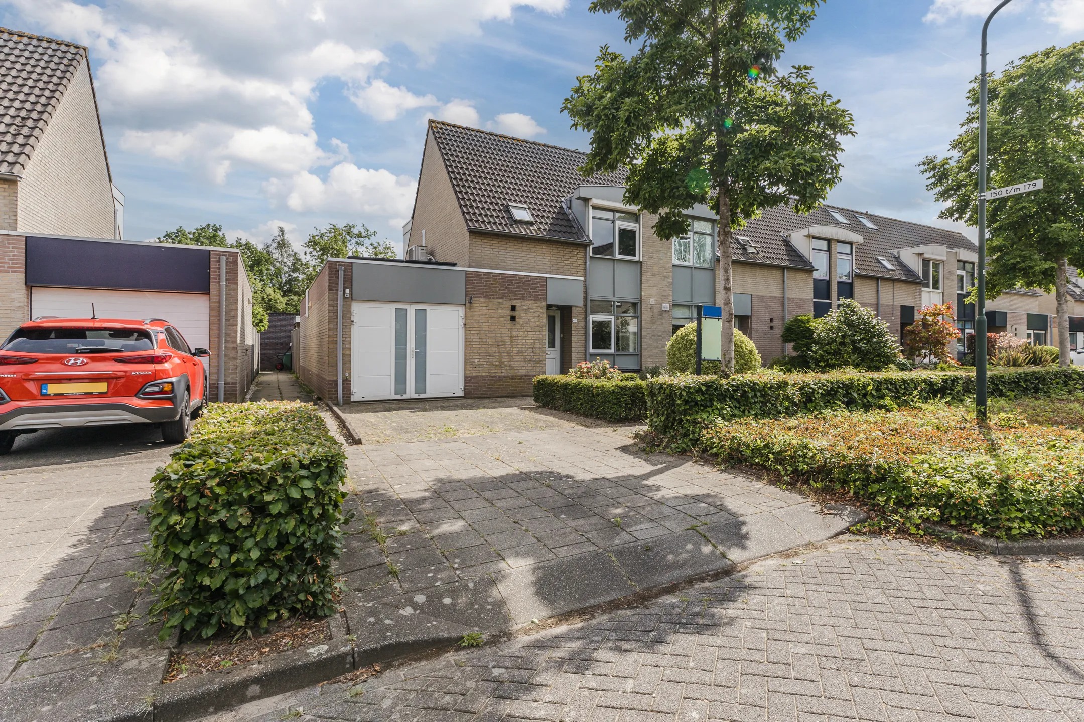 Hoekwoning Spoorven 60 in Veghel