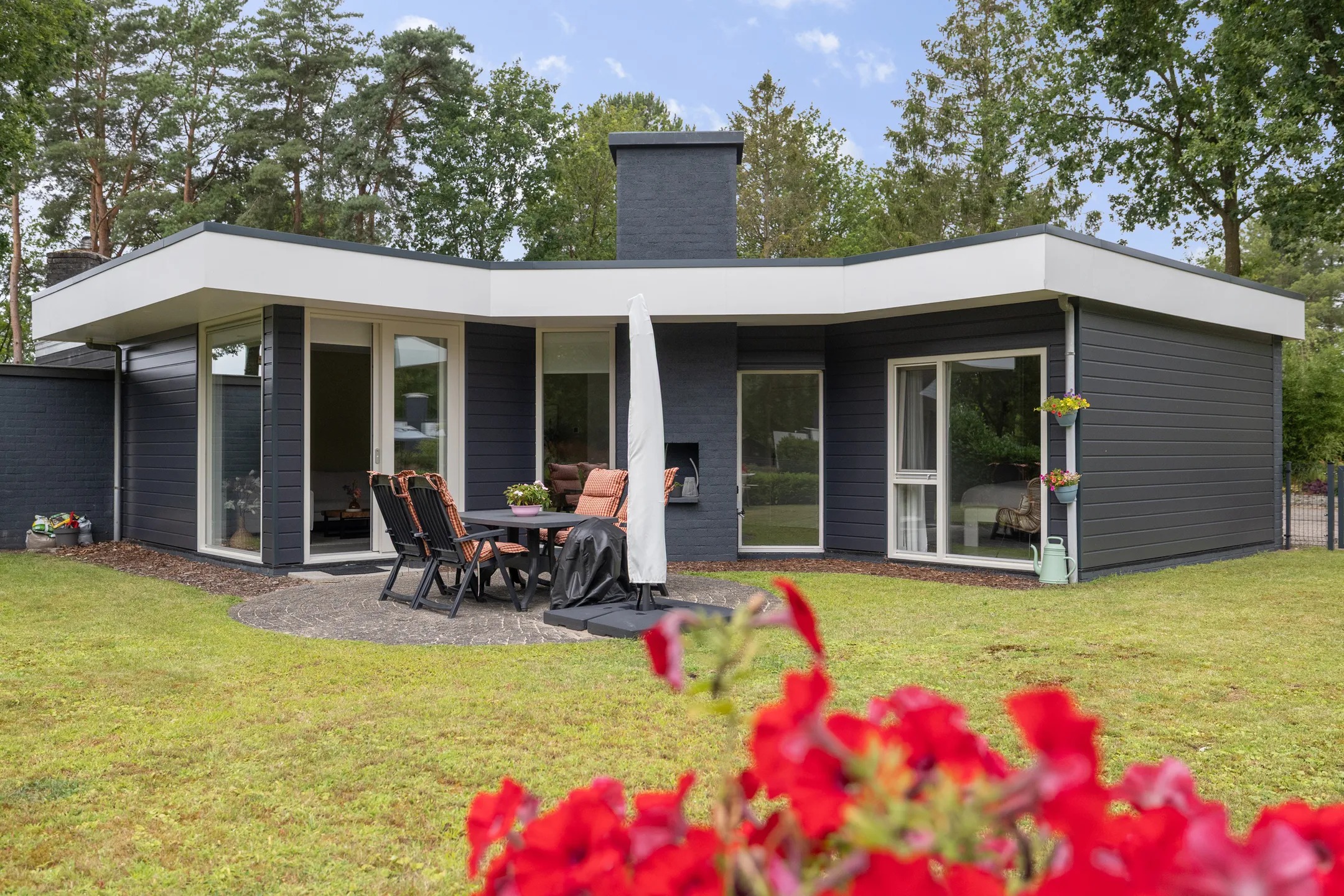 Geschakelde woning Ermerzand 111 Erm