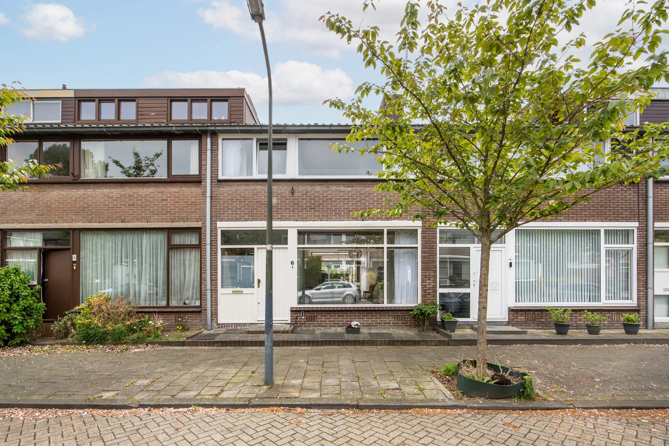 Tussenwoning Van Deventerstraat 6 in Haarlem