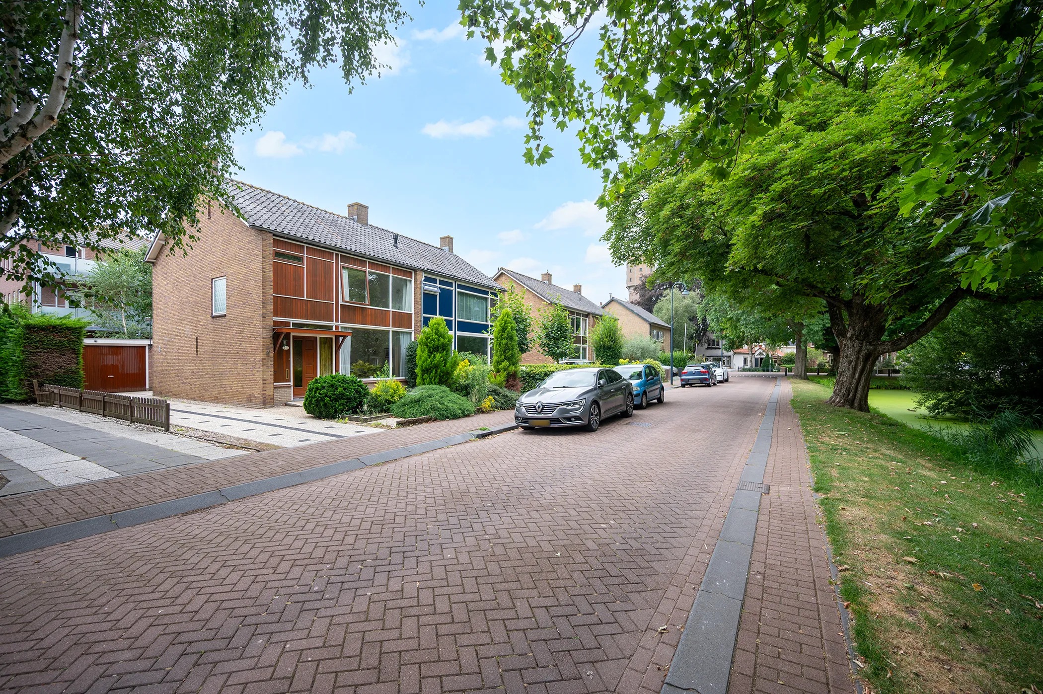 2-onder-1-kapwoning Burg. v. Dobben de Bruijnstraat 20 in Bodegraven