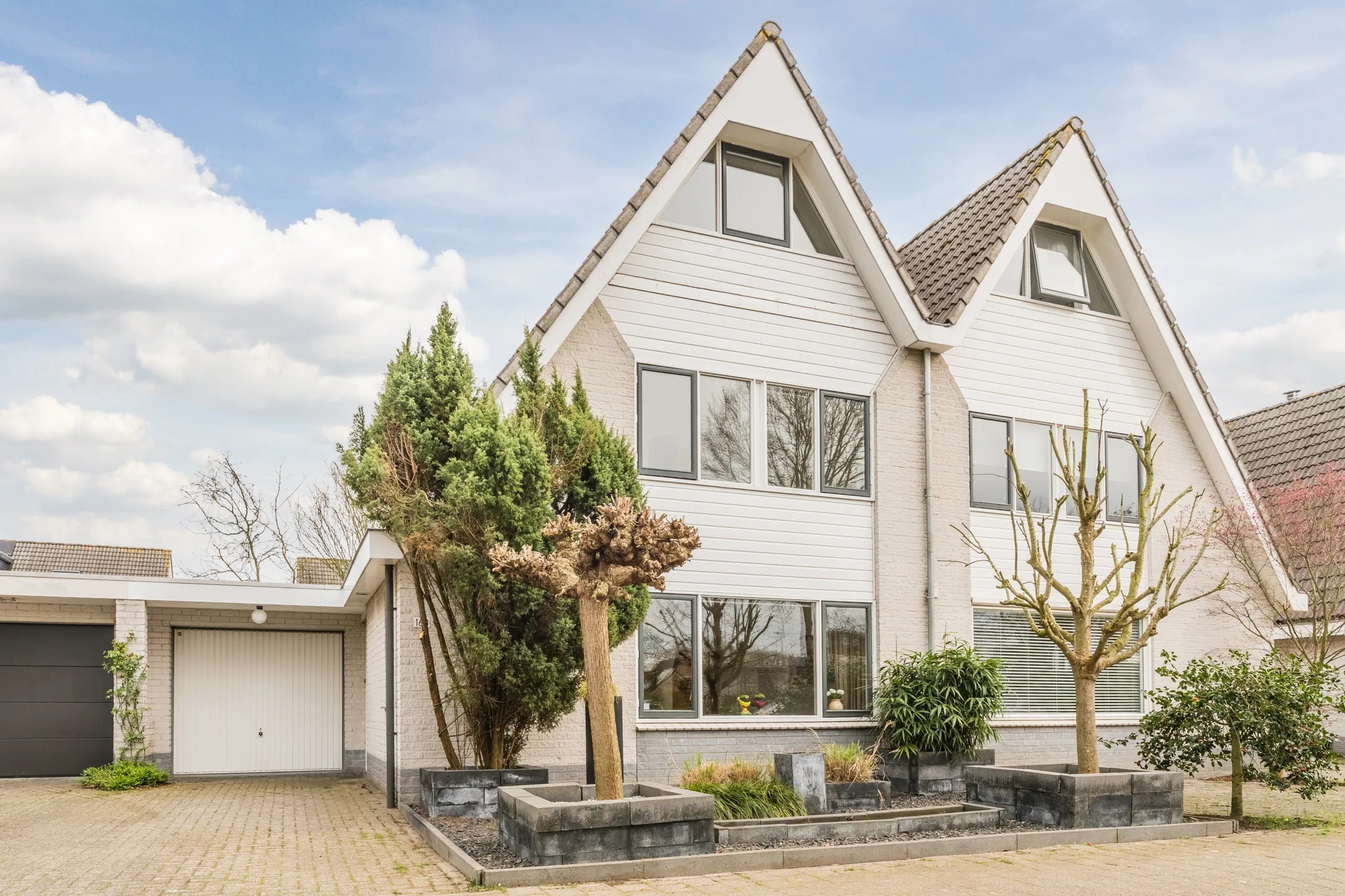 Geschakelde woning Overkroetenlaan 168 Breda