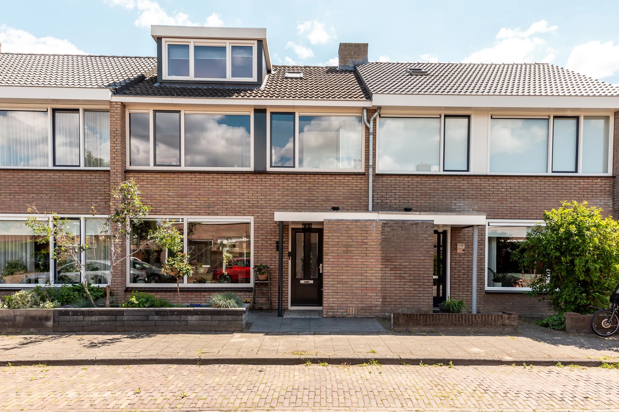 Tussenwoning Ir. P. Calandstraat 4 in Harderwijk