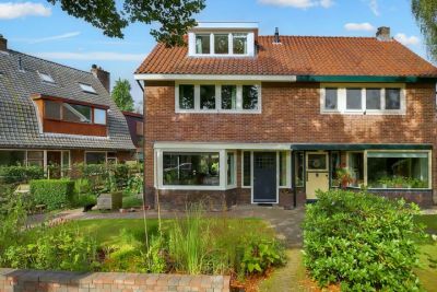 2-onder-1-kapwoning Oosterlaan 12 in Driebergen-Rijsenburg